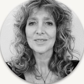 Jacqueline Holzer